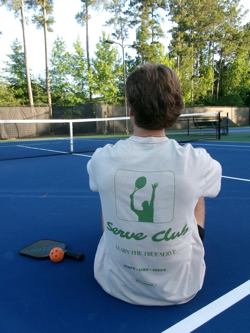 "Serve Club" oversized boxy shirt